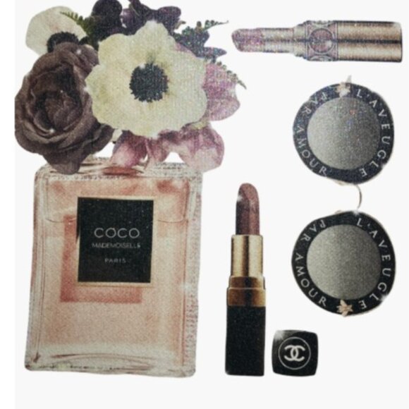 Chanel Beauty Products Glittery Canvas Glam Art  EUC  Like New - Picture 2 of 7